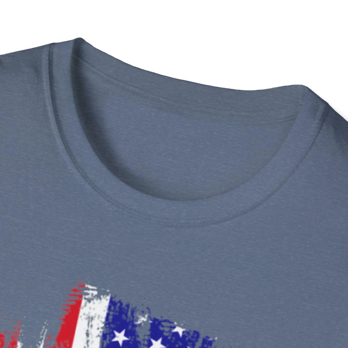 Trump Saving Our Cats Patriotic Tshirt - Galvaleos