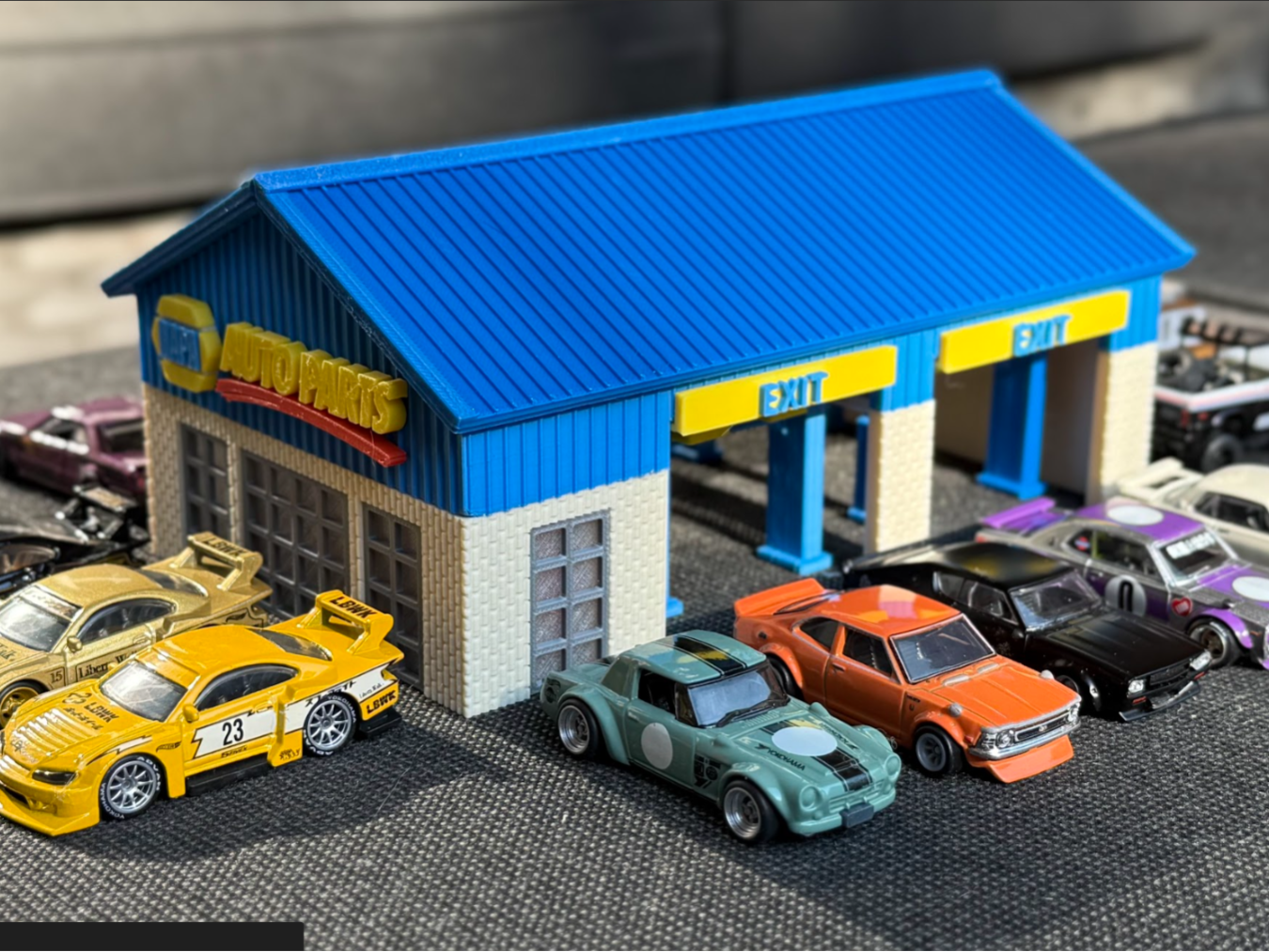 1:64 Scale Hot Wheels Diorama Kits Galvaleos