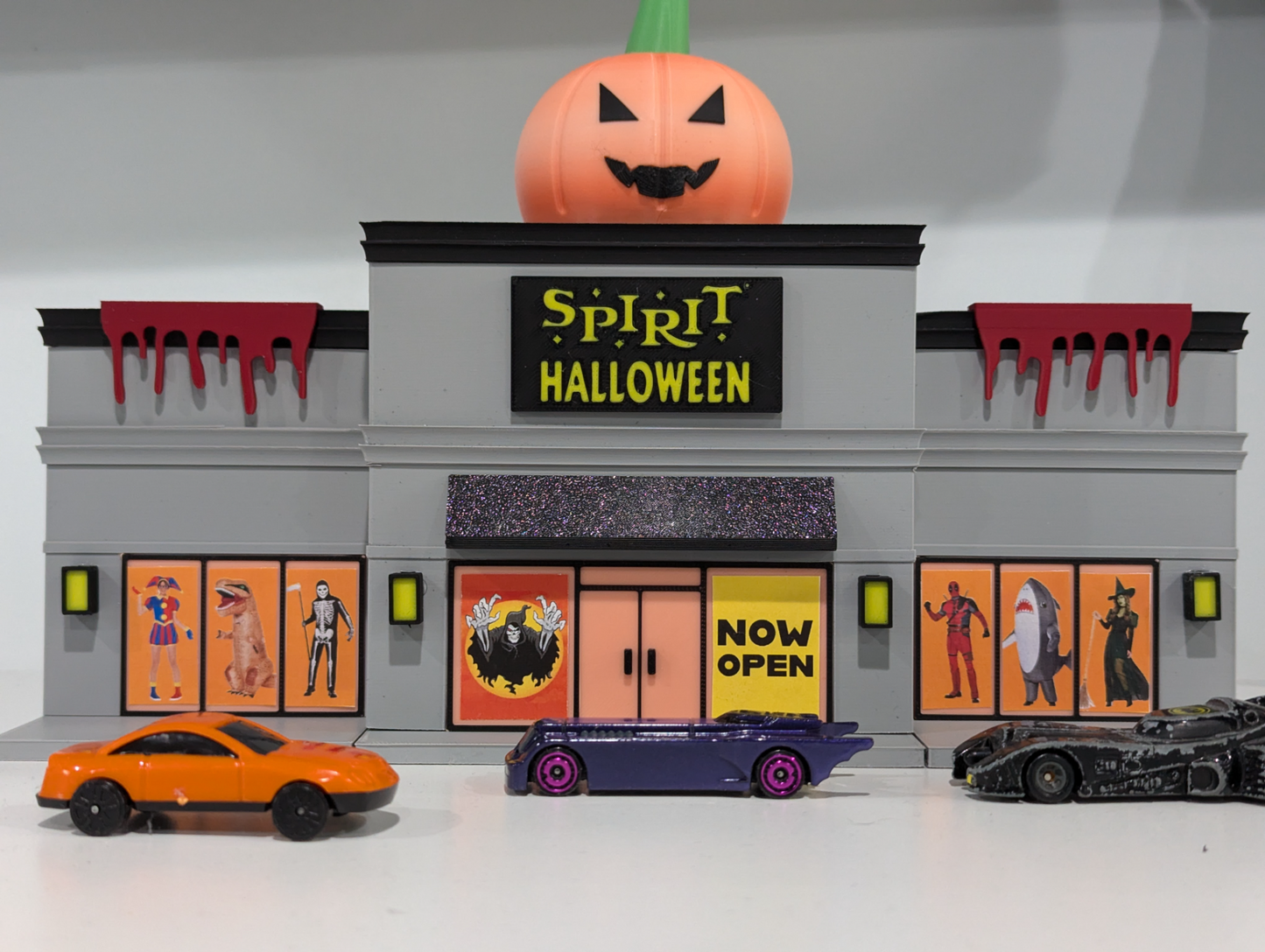 1:64 Scale Hot Wheels Diorama Kits Galvaleos