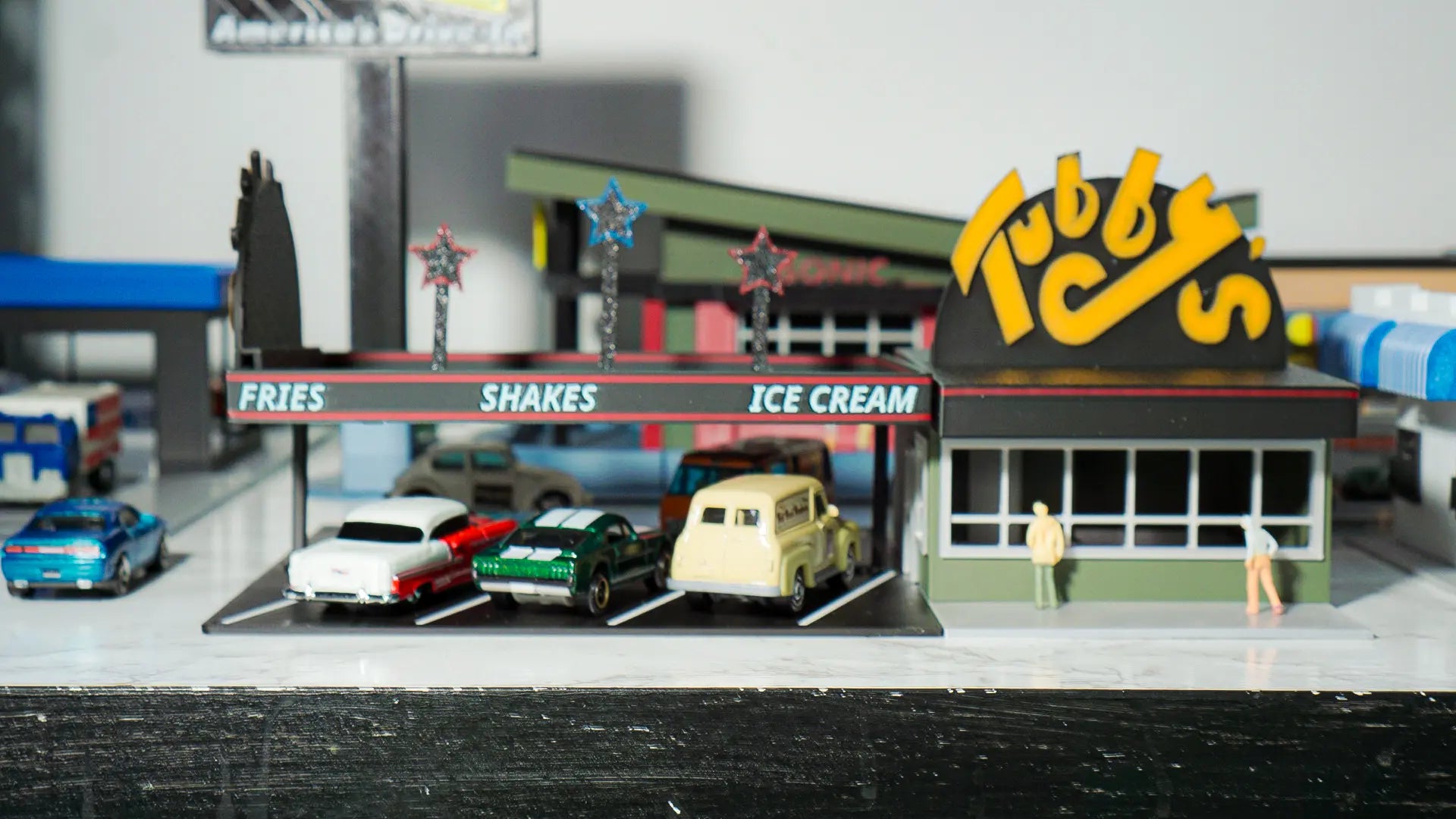 Diorama Building Kits for Hot Wheels & Diecast Cars | Model Display Set Galvaleos