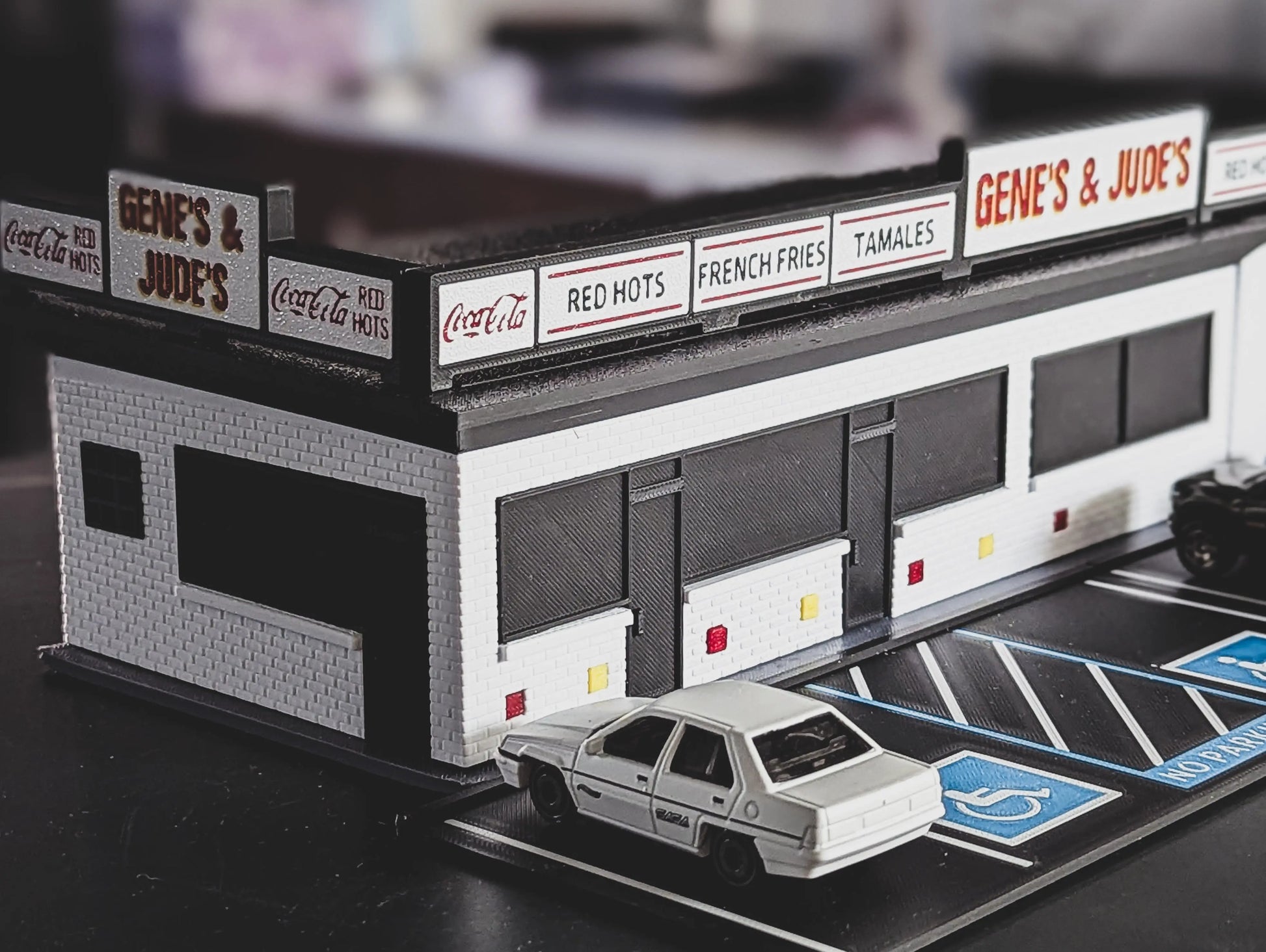 Diorama Building Kits for Hot Wheels & Diecast Cars | Model Display Set Galvaleos