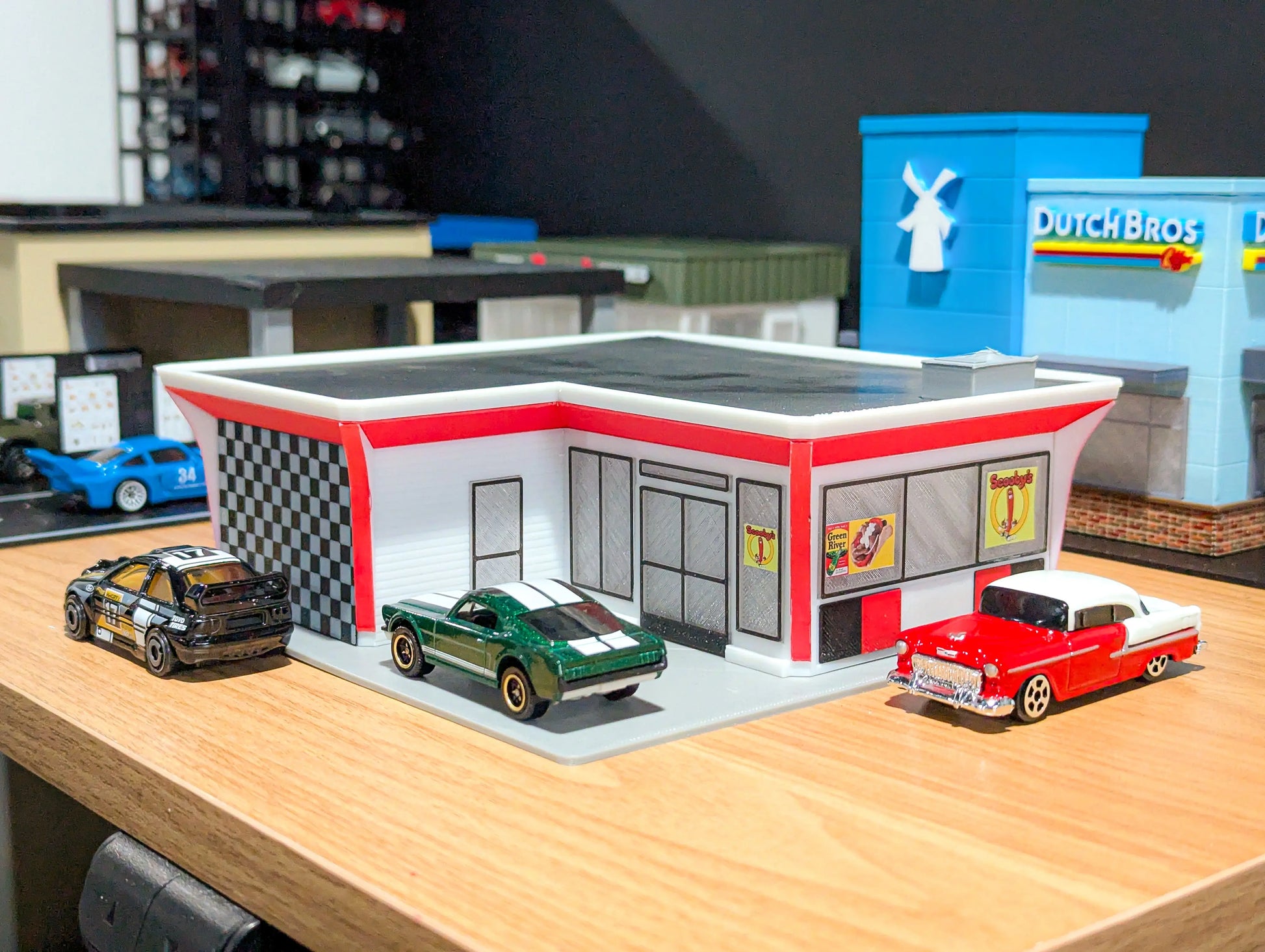 Diorama Building Kits for Hot Wheels & Diecast Cars | Model Display Set Galvaleos