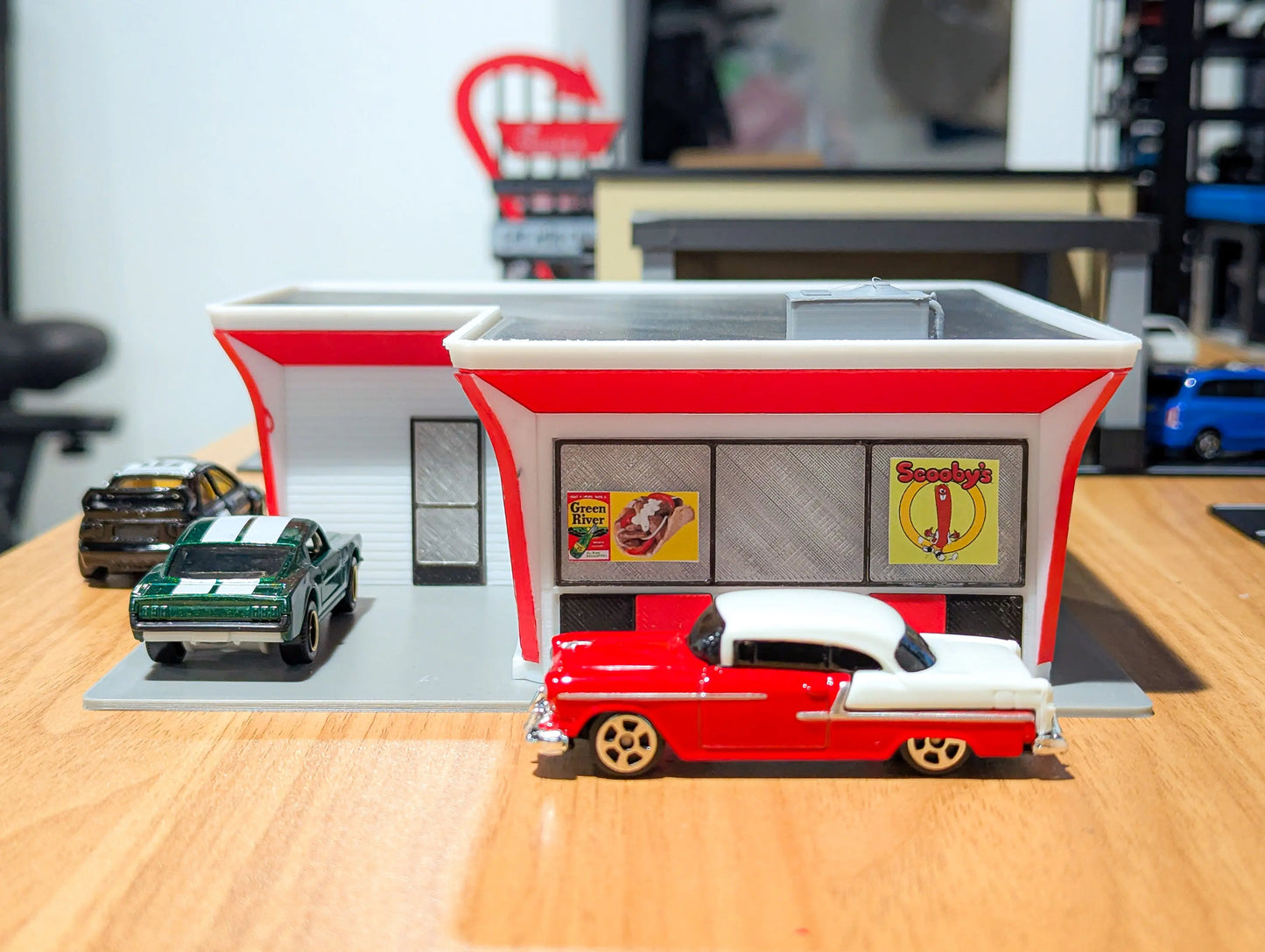 Diorama Building Kits for Hot Wheels & Diecast Cars | Model Display Set Galvaleos