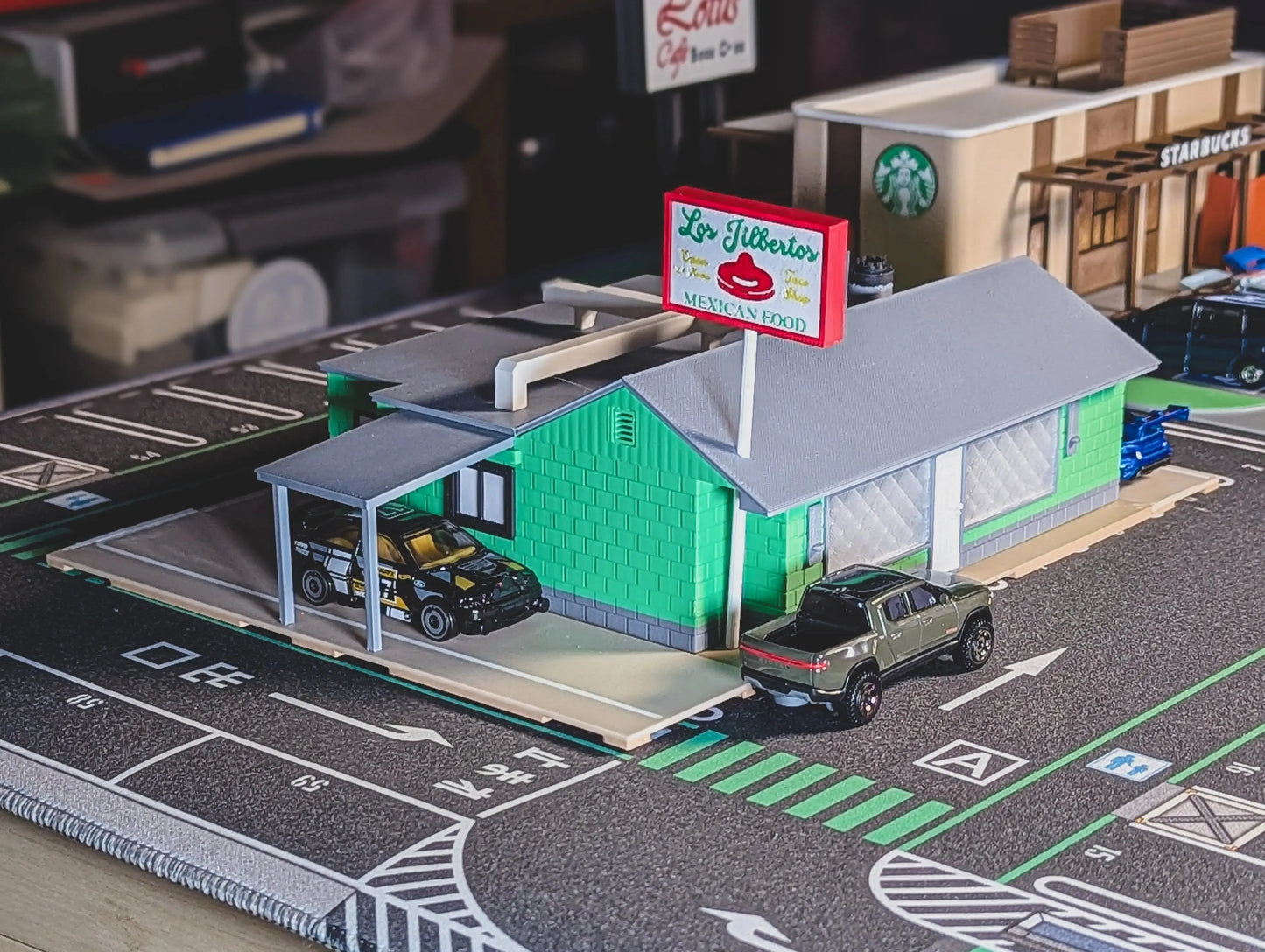 Diorama Building Kits for Hot Wheels & Diecast Cars | Model Display Set Galvaleos