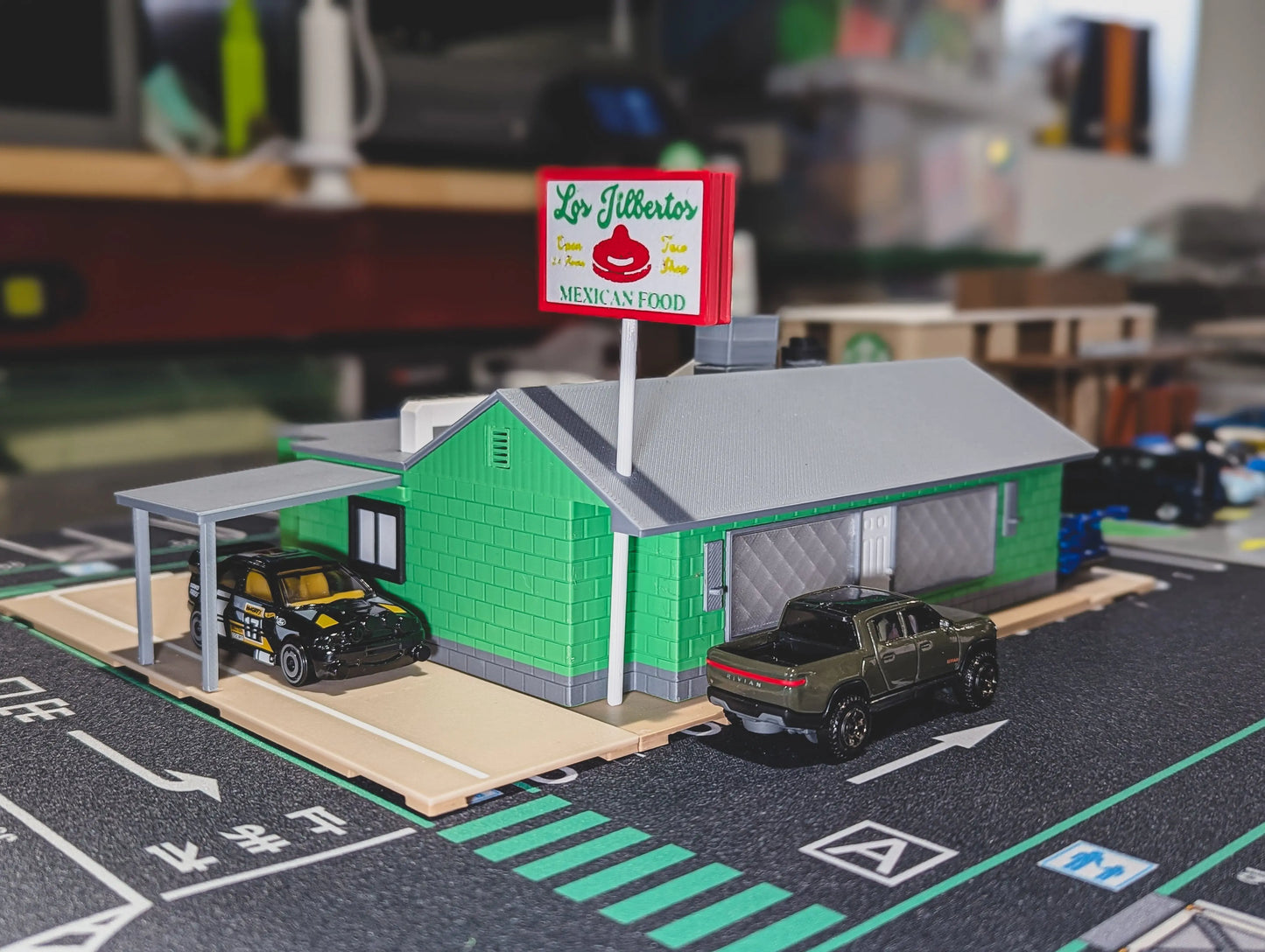 Diorama Building Kits for Hot Wheels & Diecast Cars | Model Display Set Galvaleos