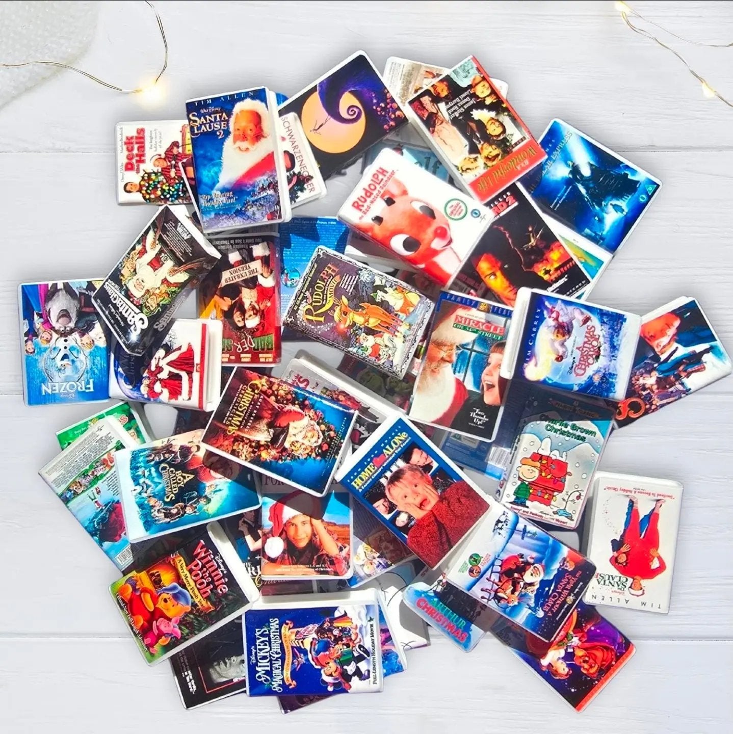 Miniature Horror VHS Collections Fan Art - 1/6 Scale Retro VHS Movies Galvaleos